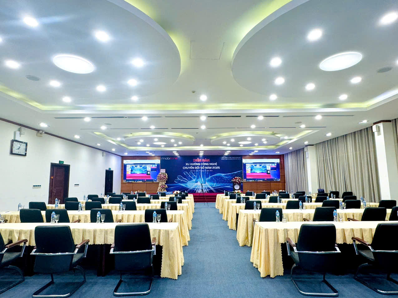 VIETS MEDIA ĐỒNG HÀNH TỔ CHỨC THÀNH CÔNG DIỄN ĐÀN XU HƯỚNG CÔNG NGHỆ CHUYỂN ĐỔI SỐ 2025